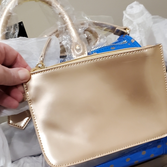 NWT SCORE! GameDay Bag in blue and gold - Picture 8 of 11